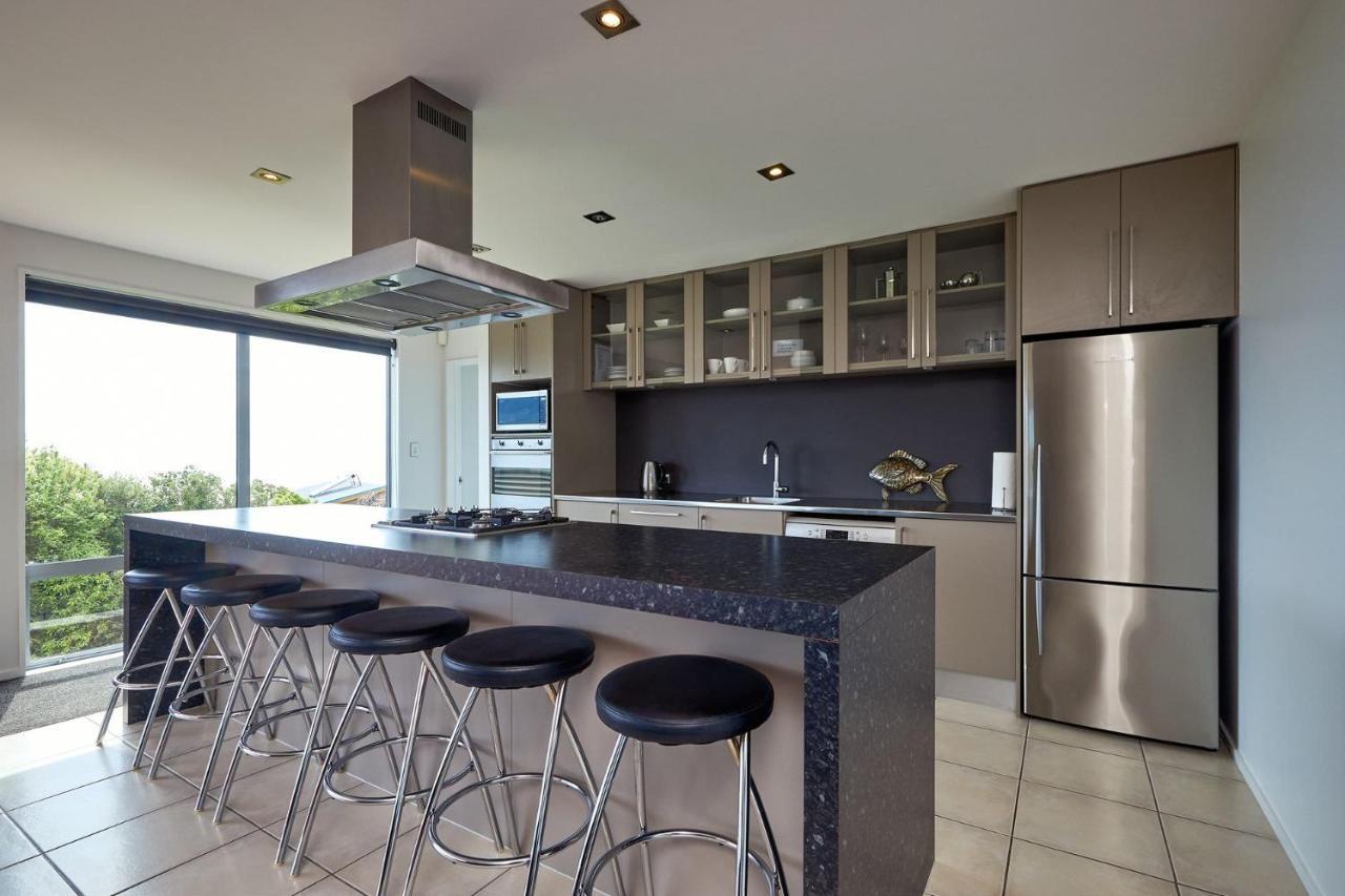 Bellbird Scenic Retreat - Views Of Alps And Ocean Villa Кайкура Екстериор снимка